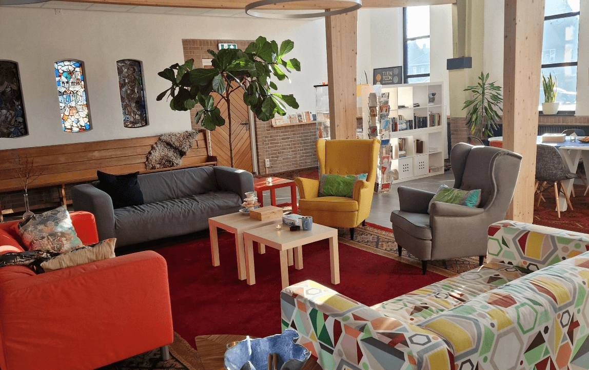 Toon Hermans Huis In Tiel