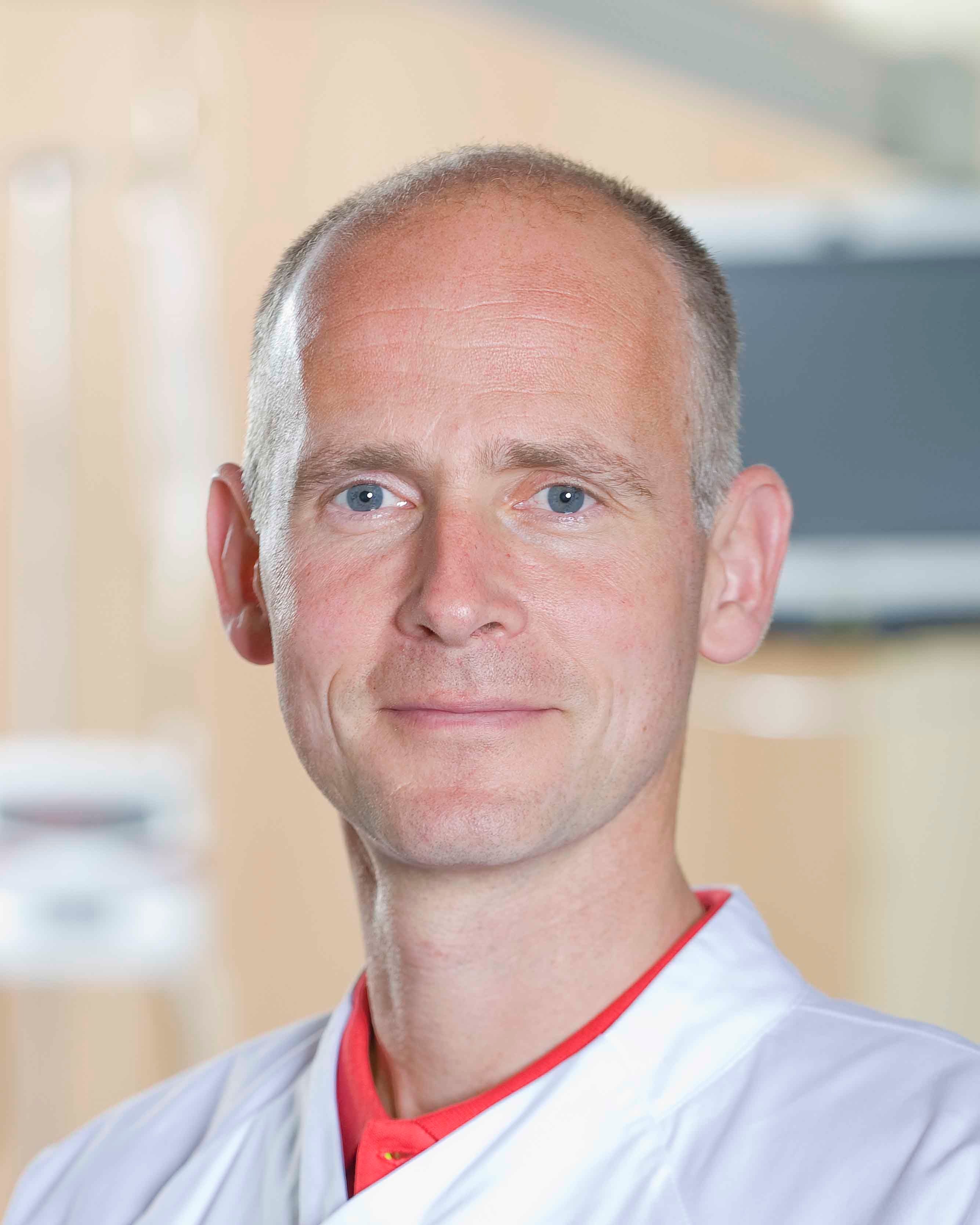 157 M. Kemperman Keel Neus Oorarts